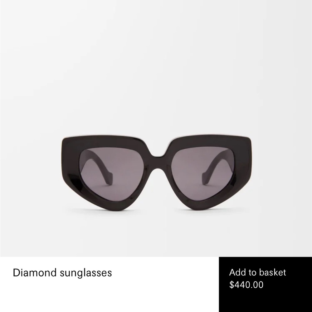 Chic Black Sunglasses with Gold Accents